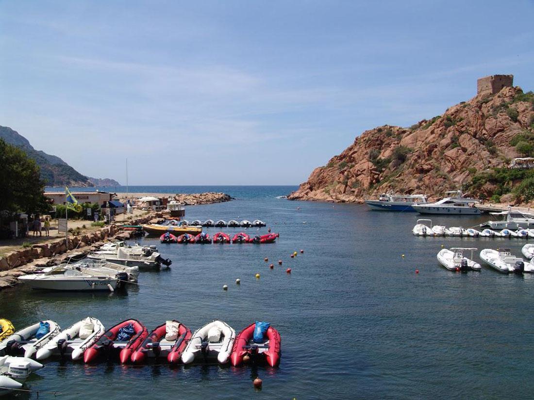 Готель La Calypso Porto  Екстер'єр фото